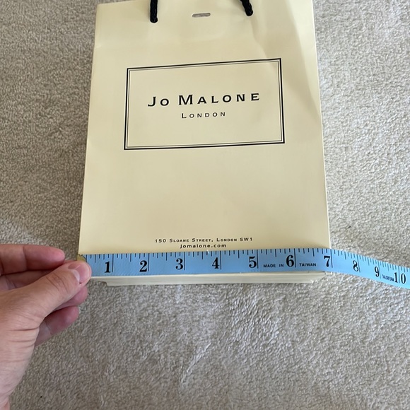 Jo Malone shopper - Picture 3 of 11